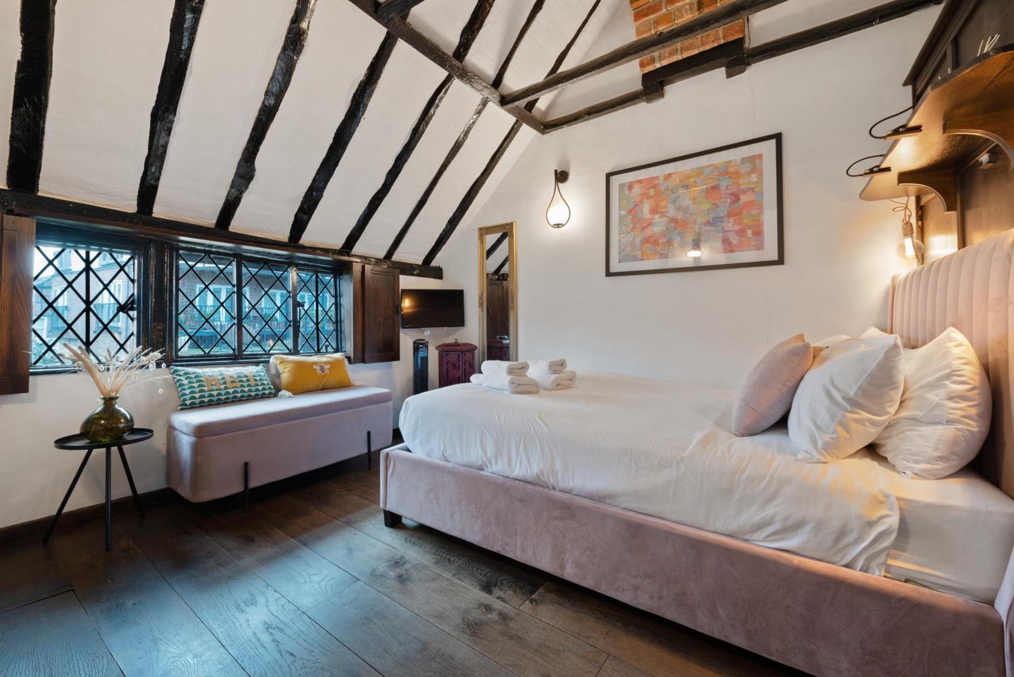 15Th Century Tiny Character Cottage-Henley Centre Extérieur photo