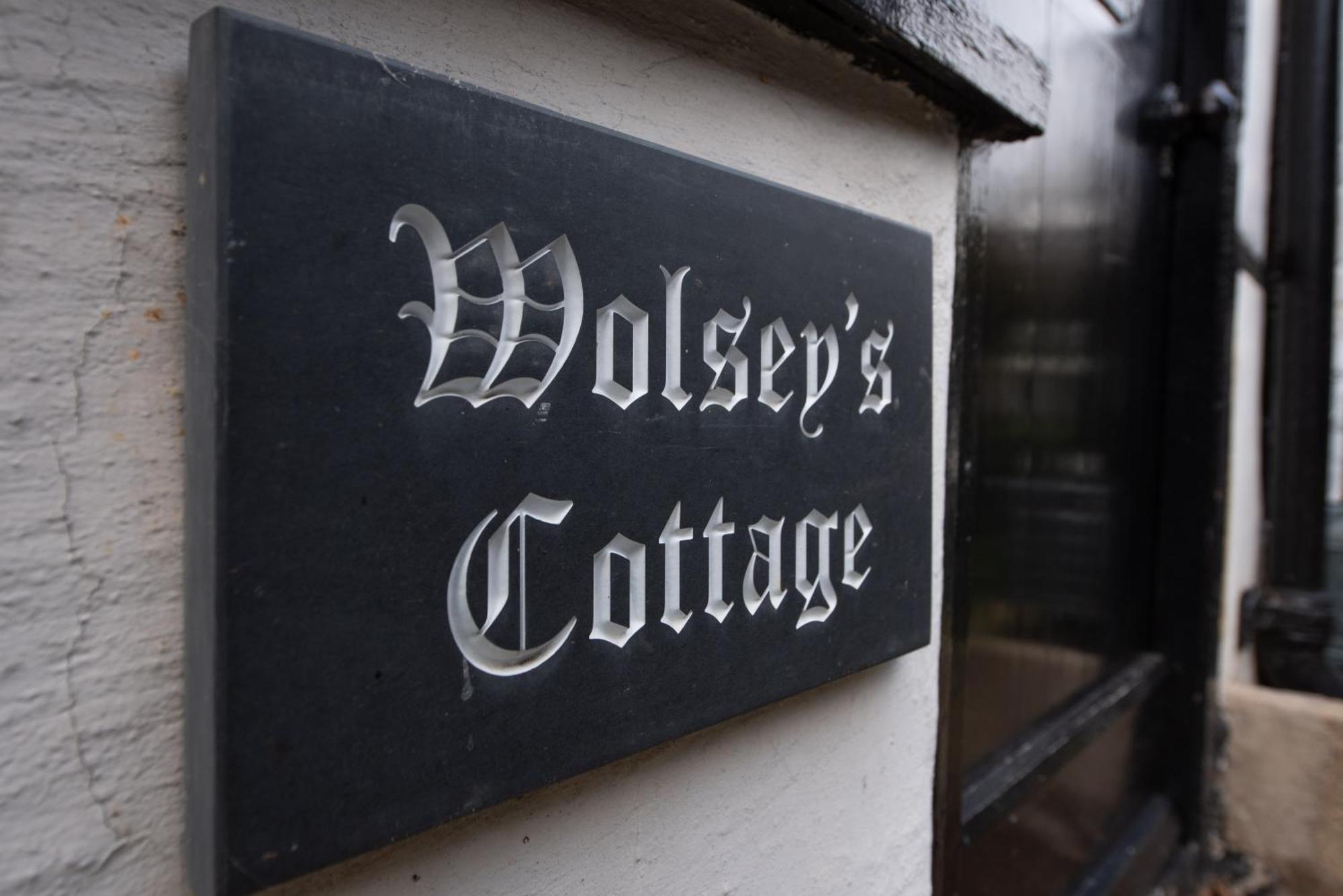15Th Century Tiny Character Cottage-Henley Centre Extérieur photo